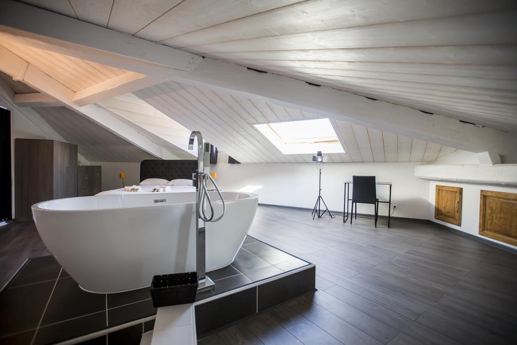 Sherlock Loft By Connexion คานส์ ภายนอก รูปภาพ